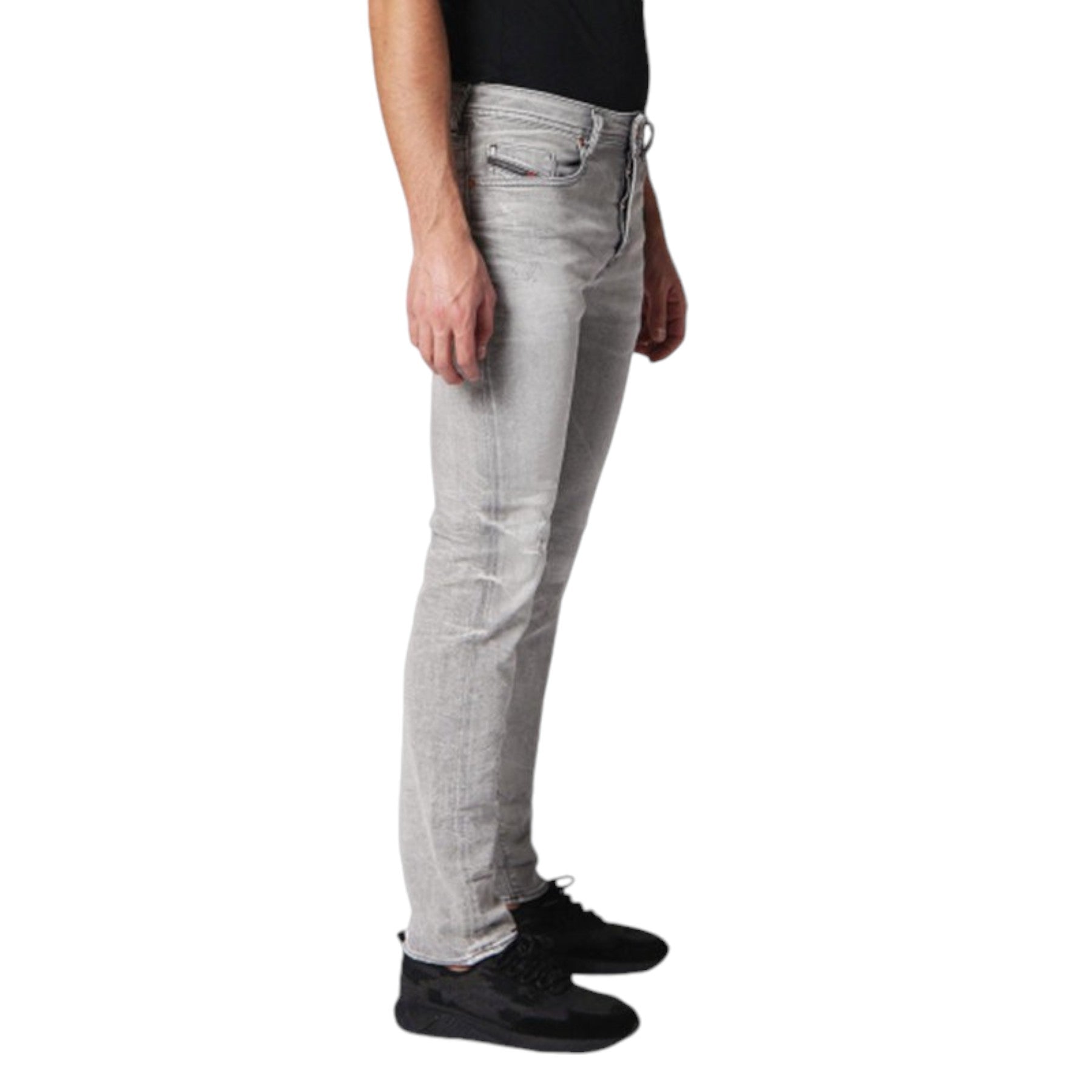 Diesel buster regular slim tapered jeans best sale