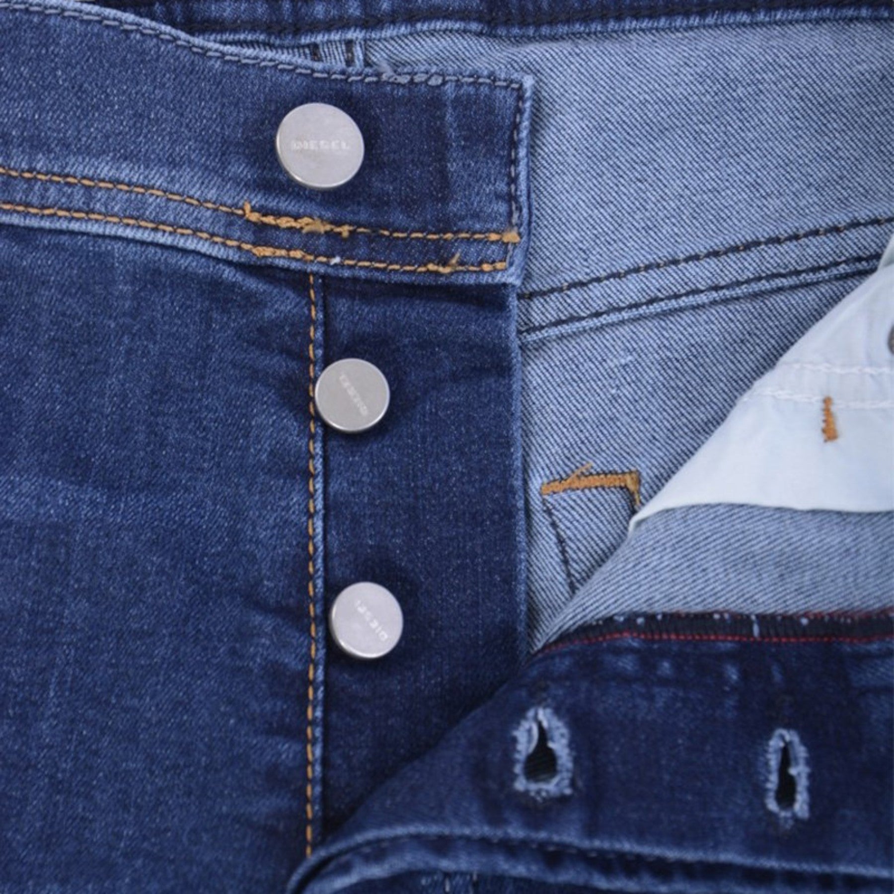 DIESEL TEPPHAR 0688A Mens Denim Jeans Distressed Stretch Plain Slim Fit Carrot