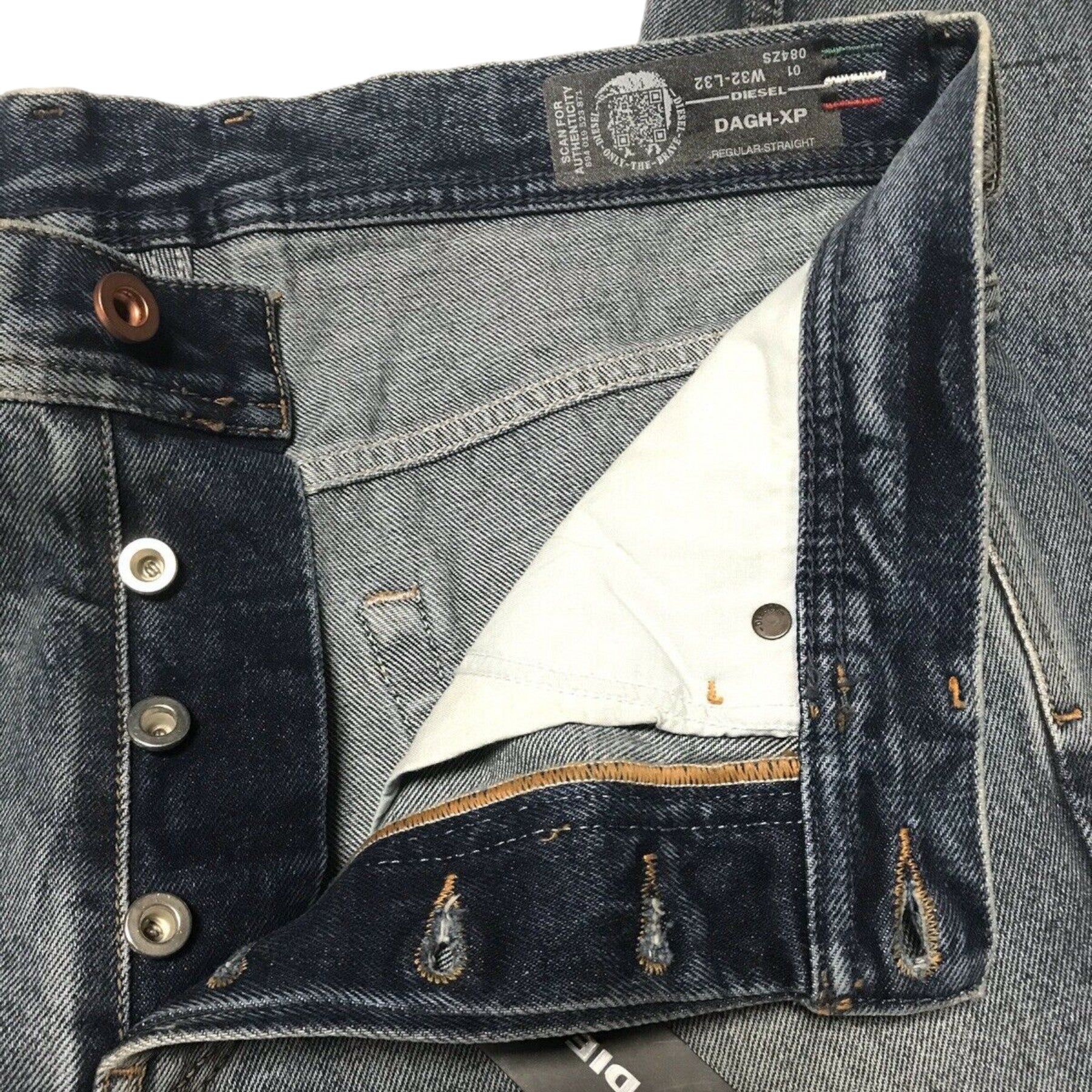 DIESEL DAGH XP 084ZS Mens Jeans Regular Straight Distress Blue Denim Made Italy