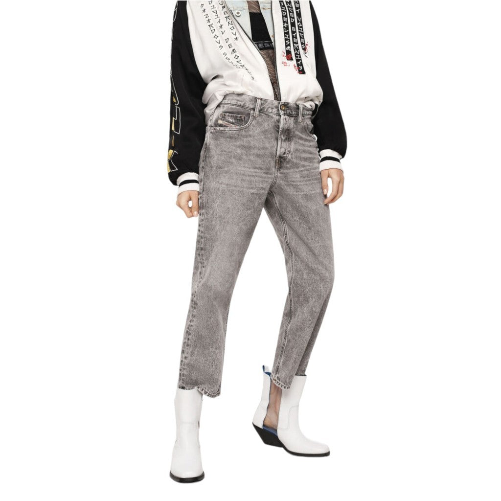 DIESEL ARYEL 8880X Womens Jeans Denim Regular Straight Regular Waist Fit Pants