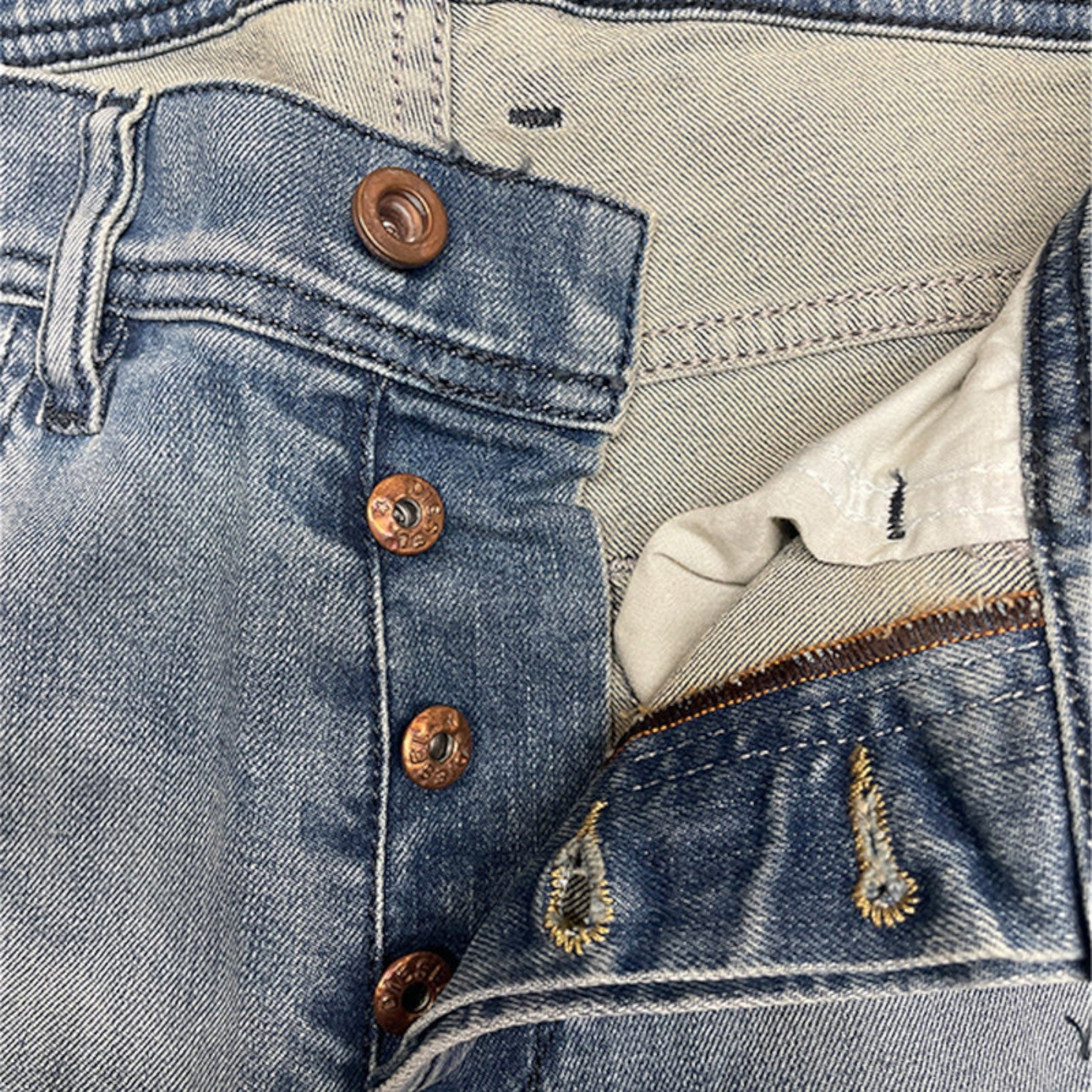 DIESEL TEPPHAR 084UK Mens Denim Jeans Slim Fit Carrot Casual Denim Pants Lyocell