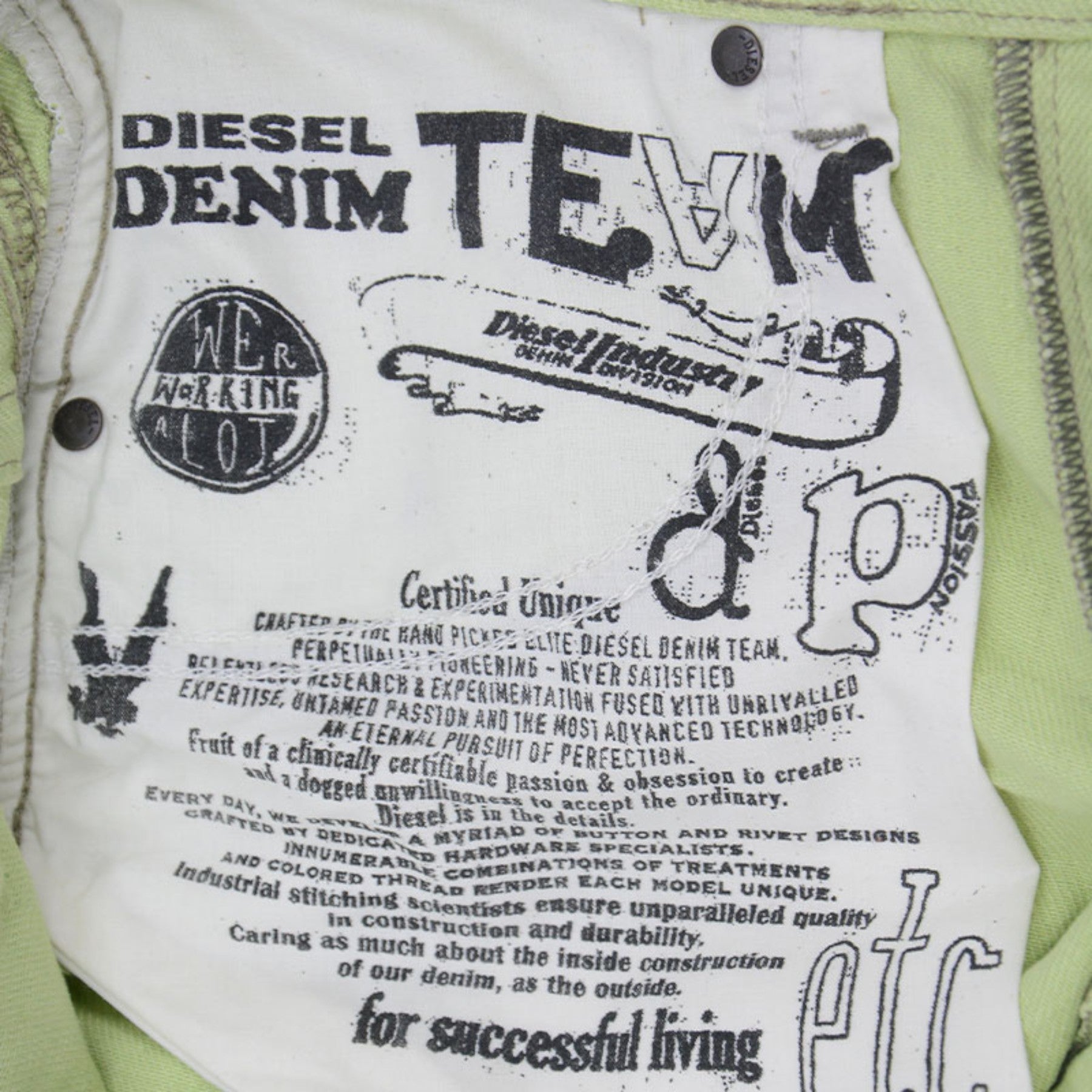 DIESEL DARRON 008QU Mens Denim Jeans Regular Fit Straight Leg Casual Pants NEW