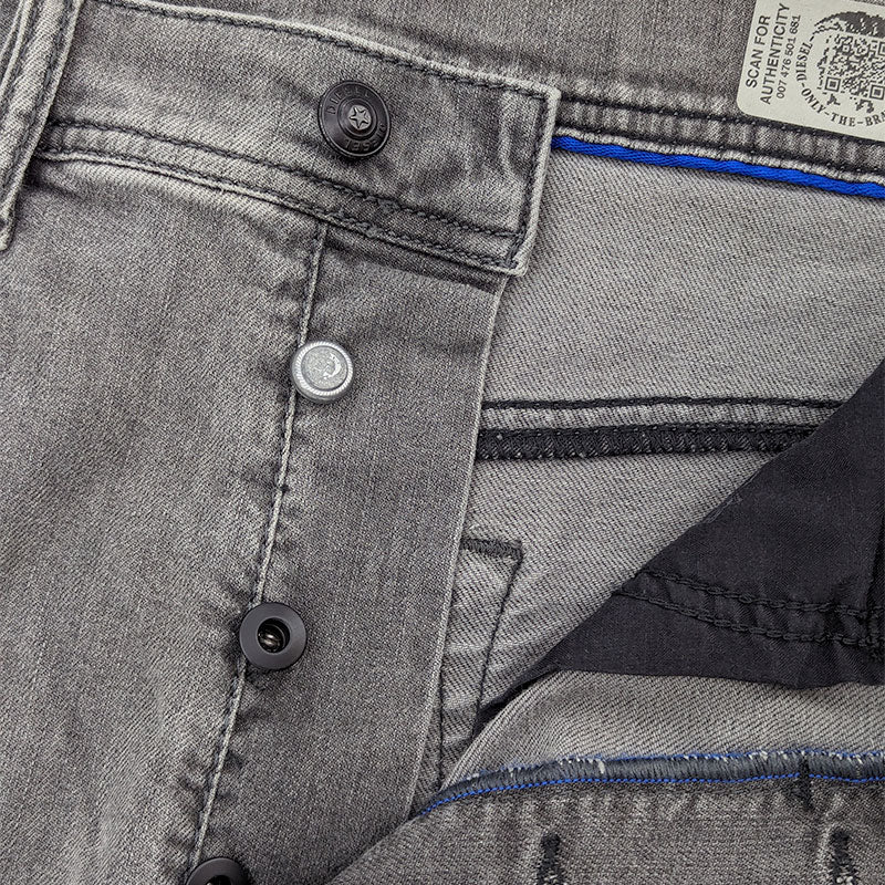 DIESEL RHIAL 0681D Mens Denim Jeans Slim Fit Carrot Leg Stretch Casual Pants W30