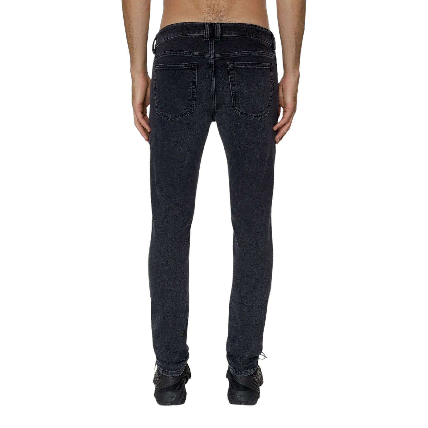 DIESEL 1979 SLEENKER Mens Denim Jeans Slim Fit Stretch Cotton Skinny Leg Pants