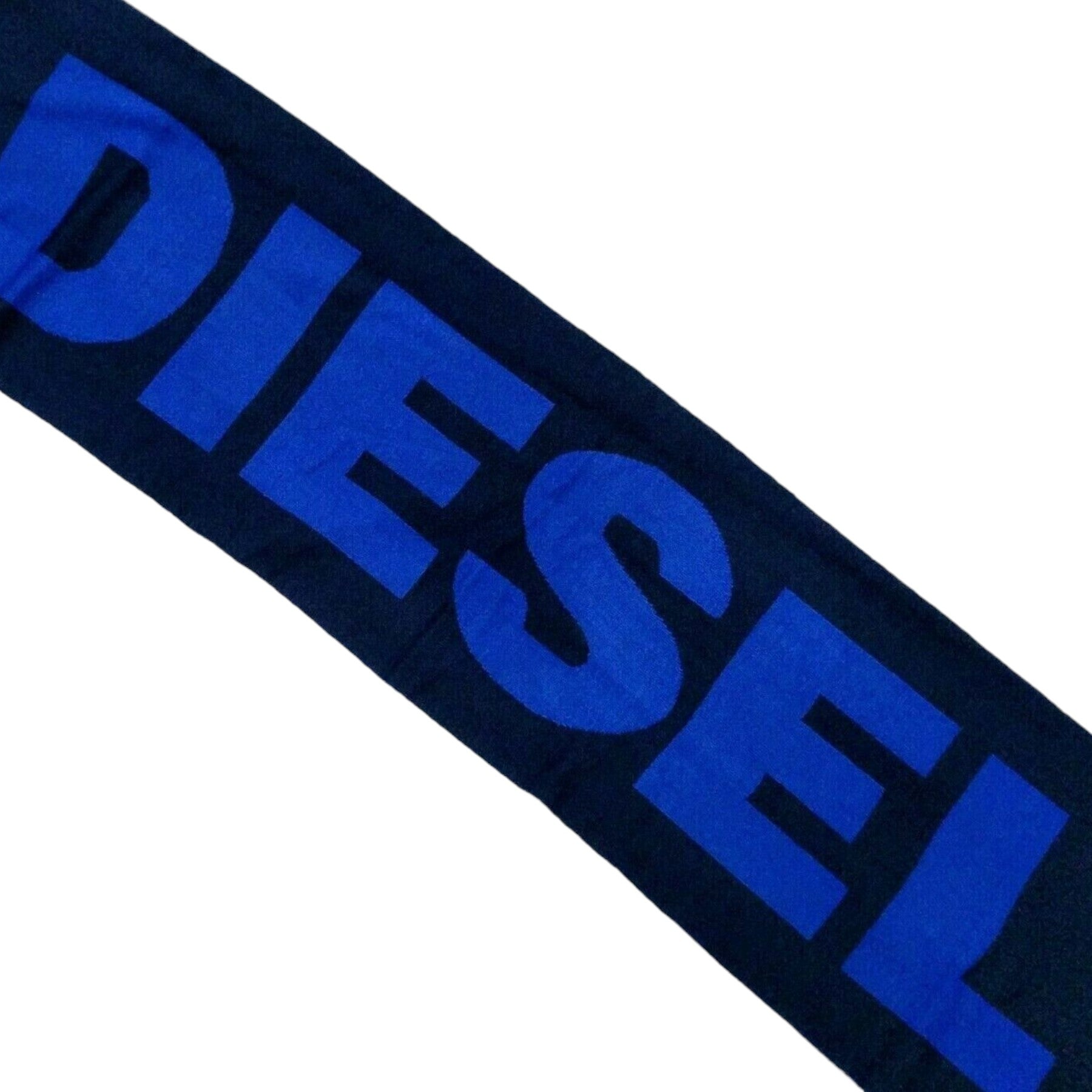 DIESEL R-FROTLIB-KIT Mens Scarf And Hat Gift Set Winter Casual Shawl Wrap Blue
