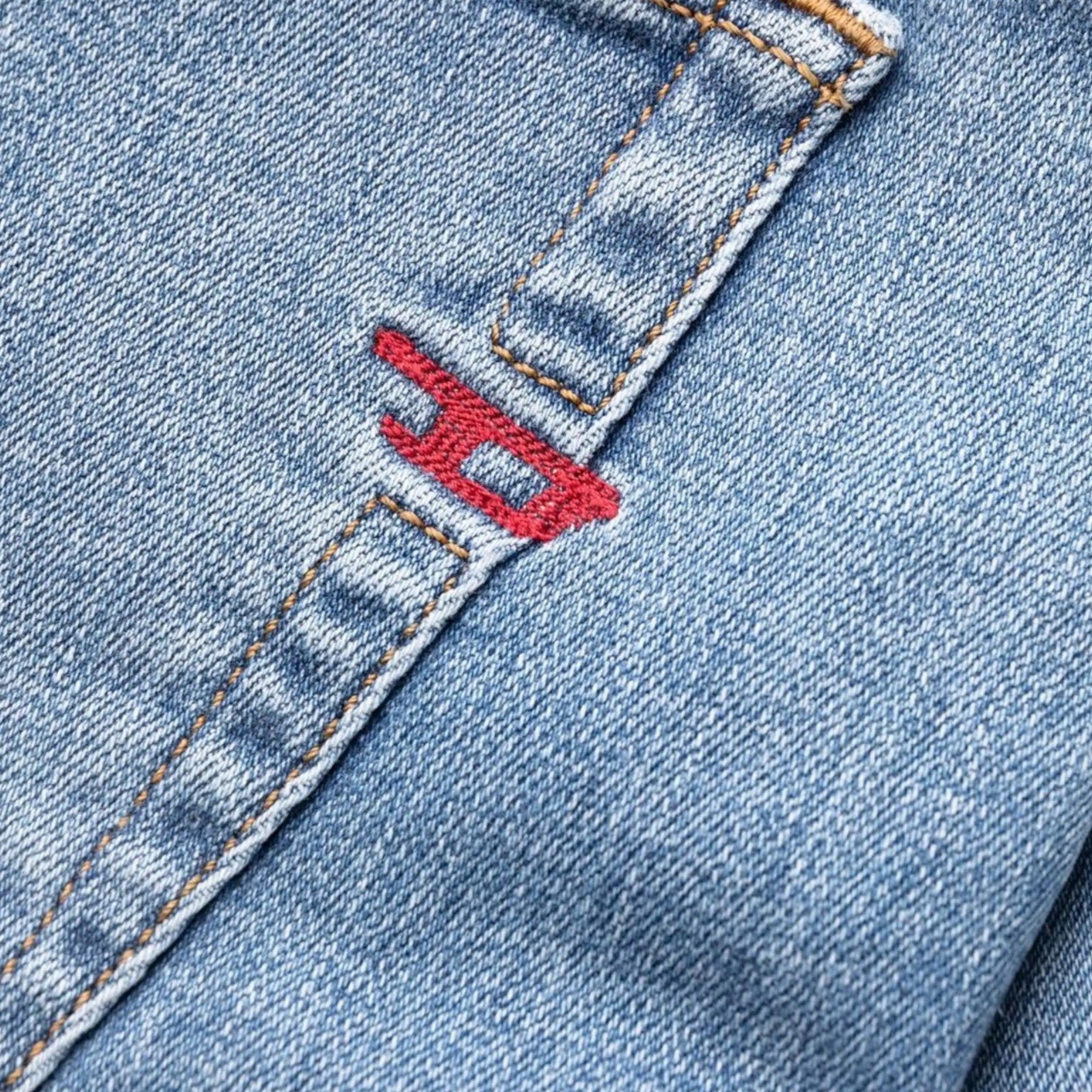 DIESEL 1983 09C01 Mens Denim Jeans Regular Fit Tapered Leg Cotton Jeans