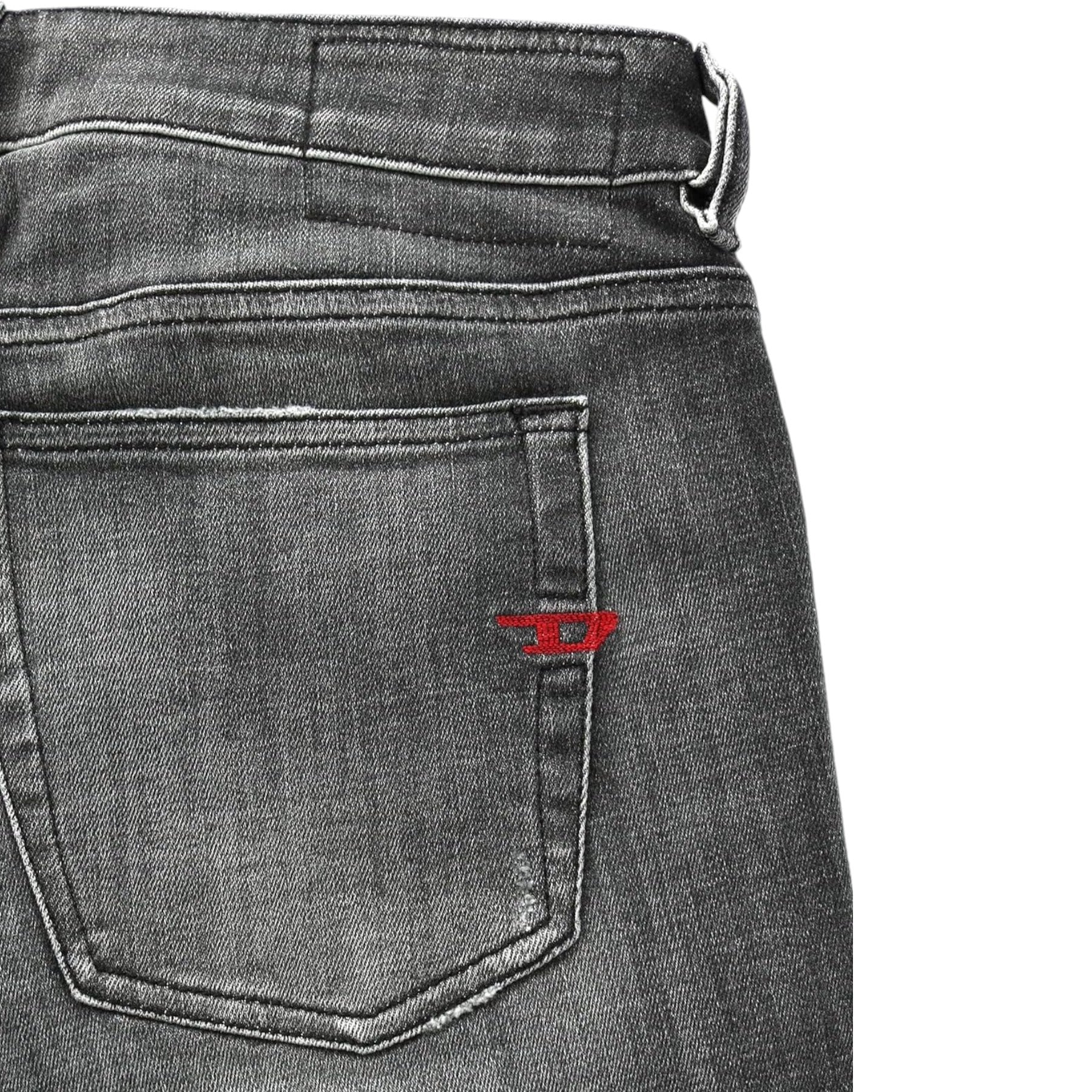 Diesel 1979 Sleenker 09F13 Mens Denim Jeans Stretch Tapered Leg Casual Pants W30