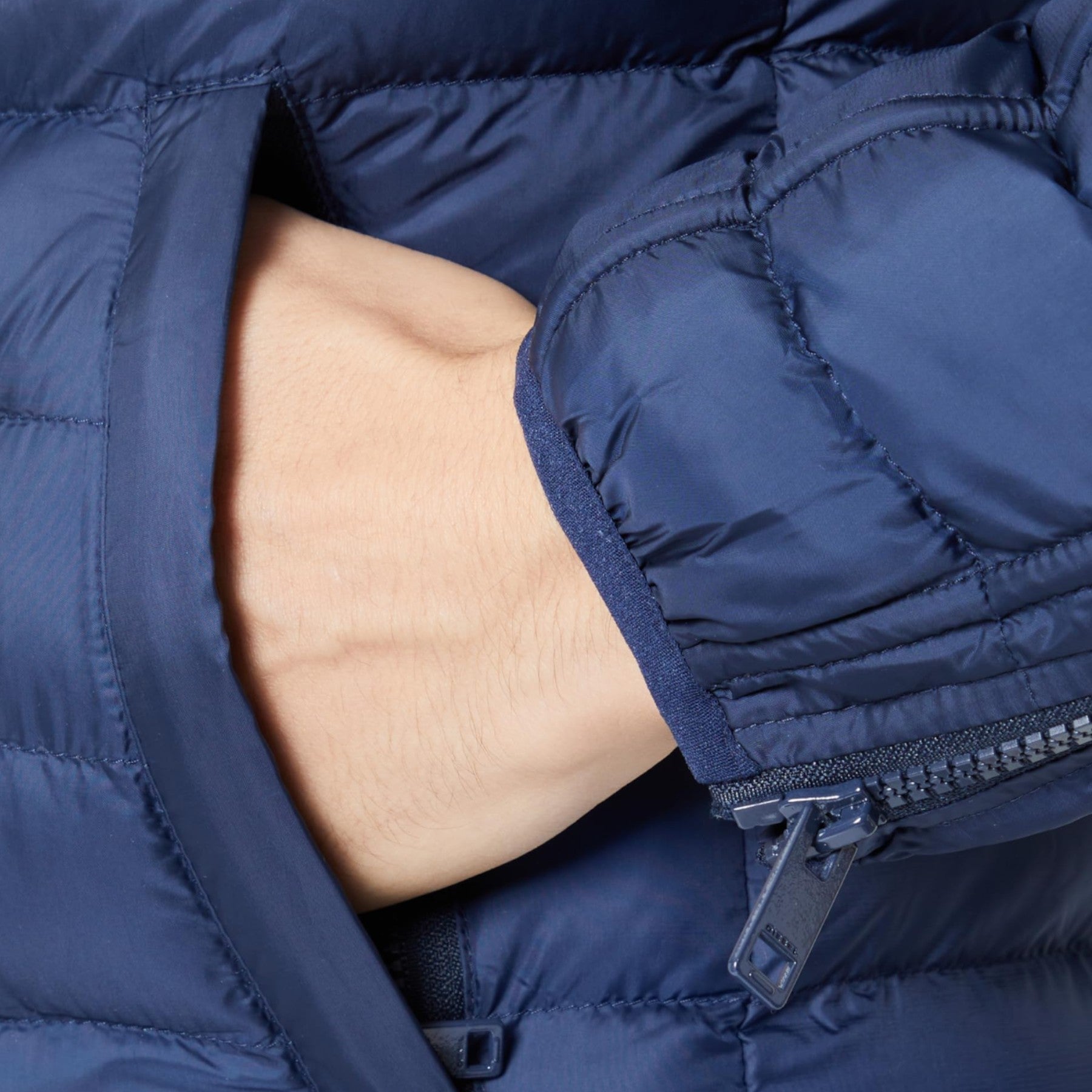 DIESEL HAWK 0BHAZ Mens Padded Jacket Lightweight Warm Winter Outwear Puffer Coat