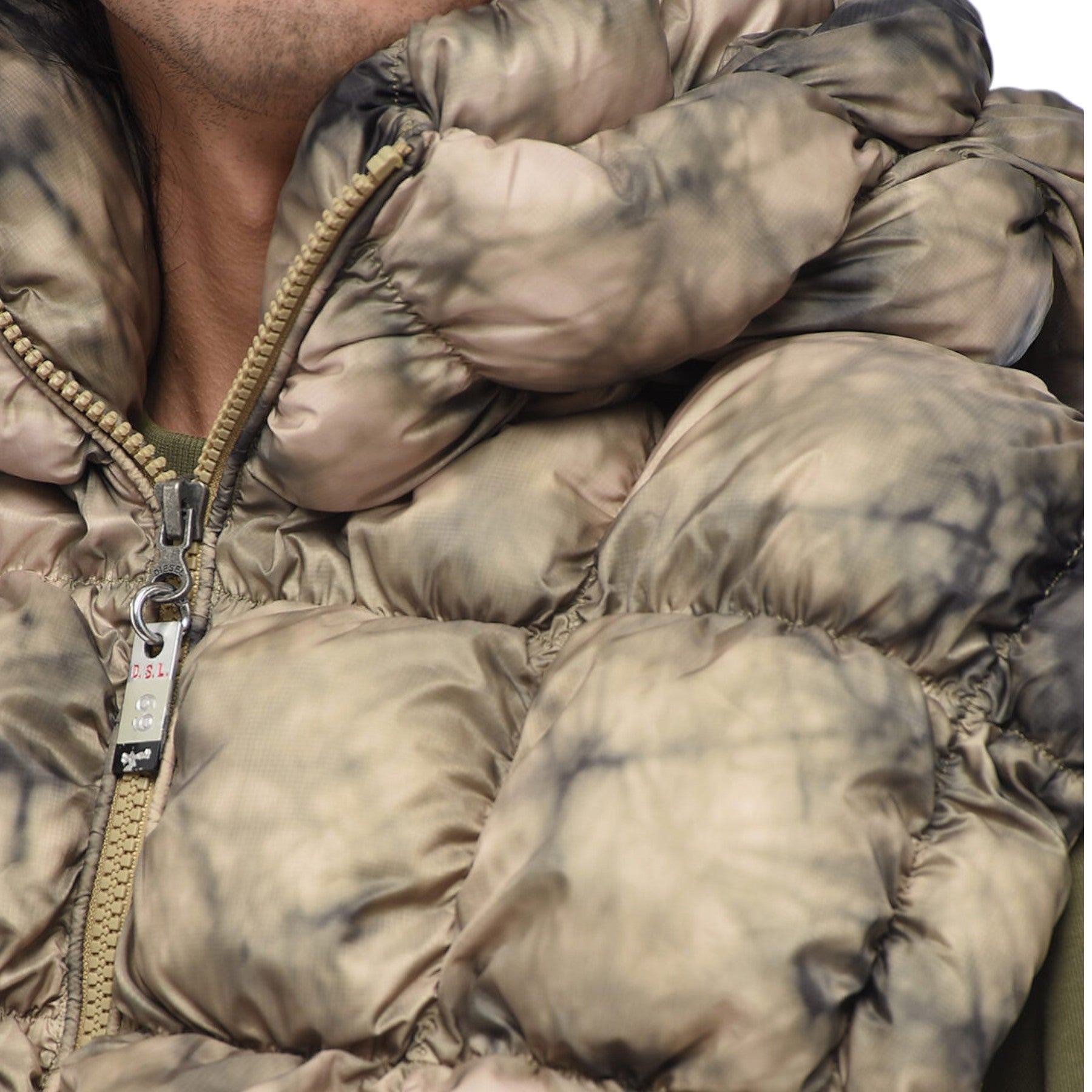 DIESEL W-RALLE-SL Mens Bodywarmer Gilet Quilted Sleeveless Padded Warm Waistcoat