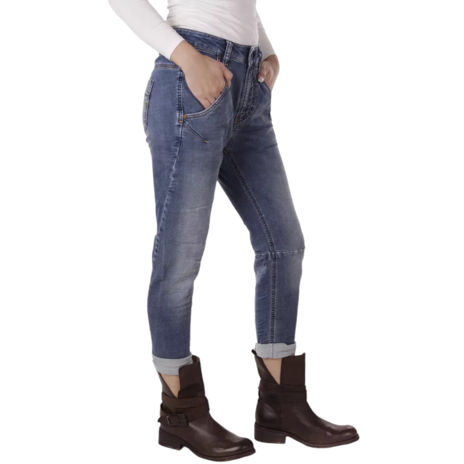 DIESEL FAYZA NE RV600 Womens Denim Boyfriend Jeans Leg Stretch Faded Jogg Pant