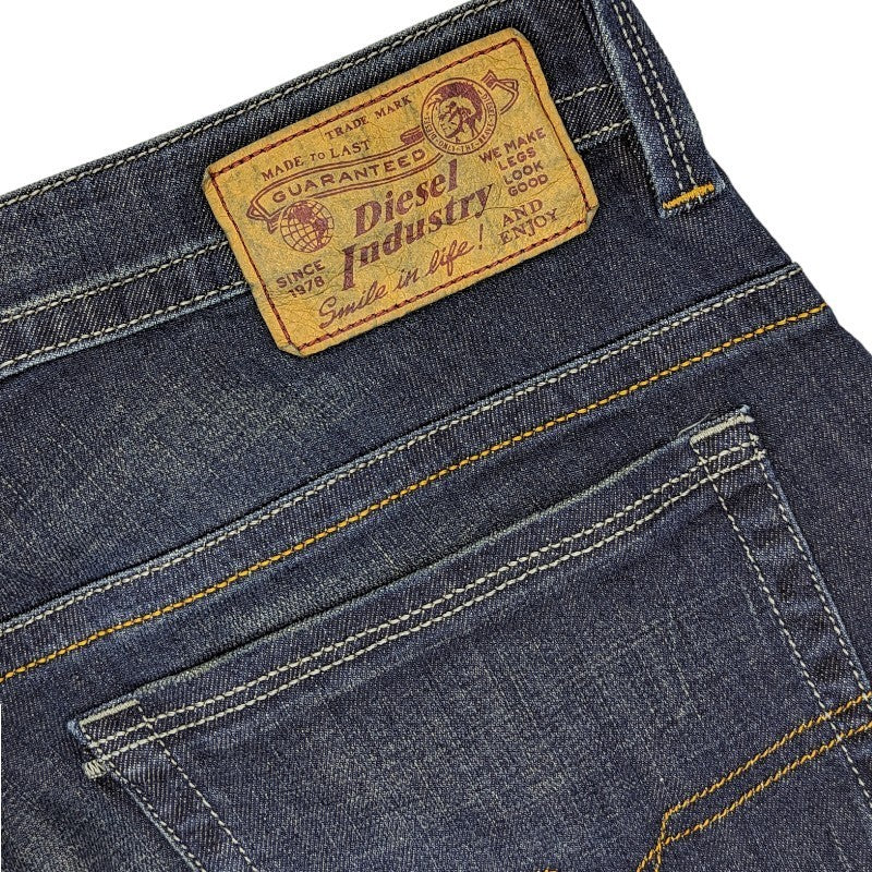 DIESEL THAVAR 0852F Mens Denim Jeans Slim Fit Stretch Tapered Casual Pants W33